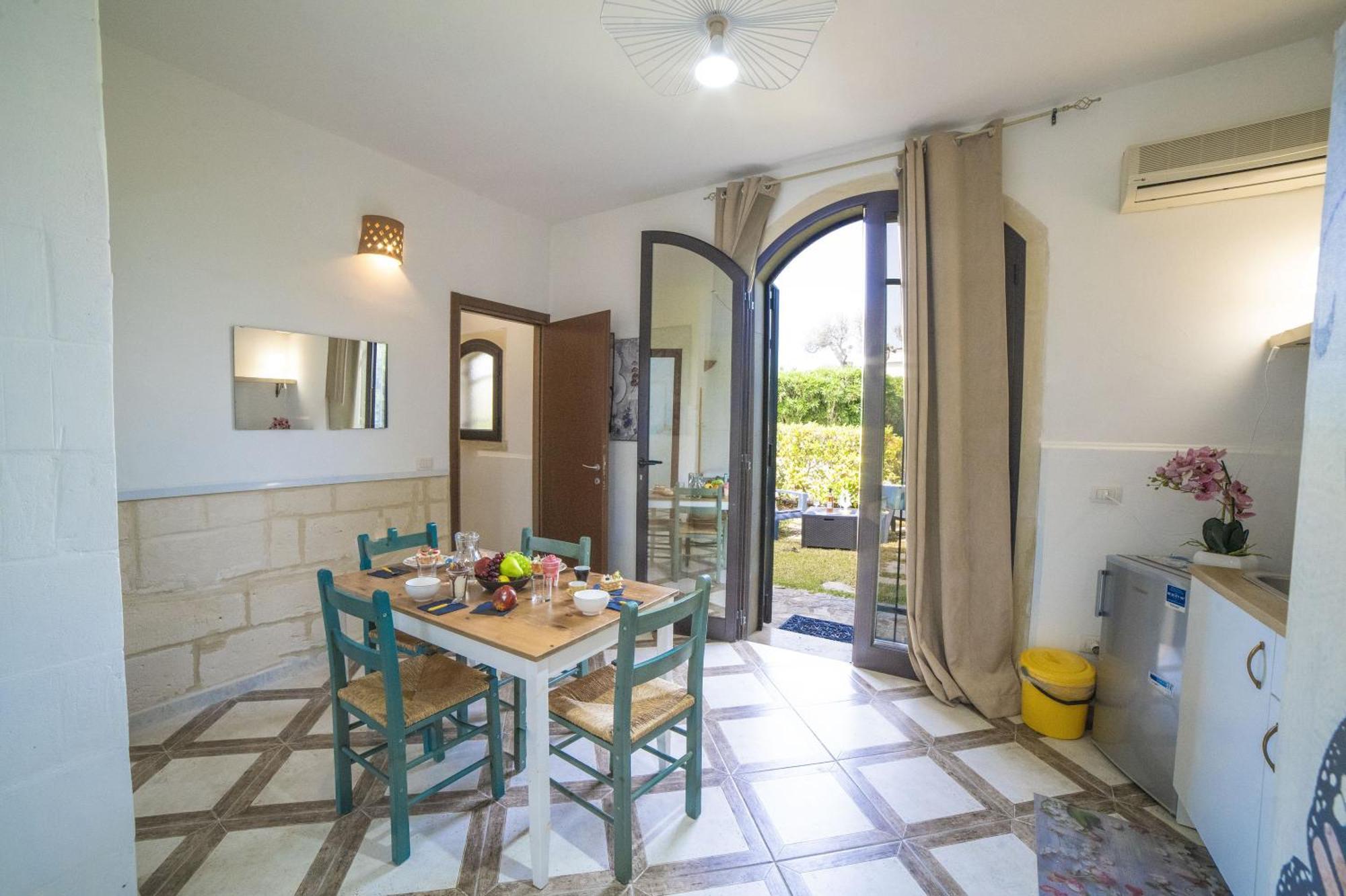 Villa Lisa Garden And Pool - Happy Rentals Melendugno Exterior photo